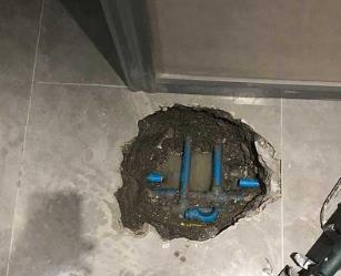 哈尔滨阳台漏水维修公司分享下暖气管道漏水的原因有哪些